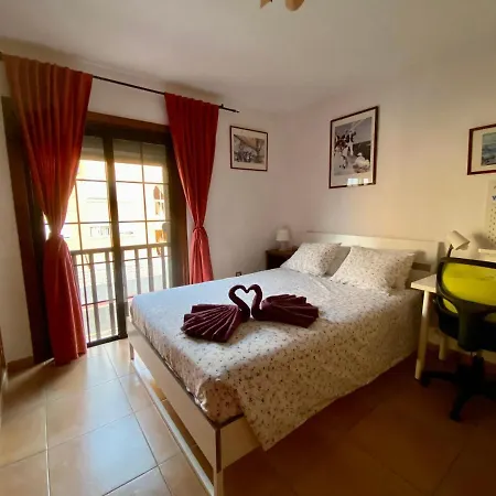 Bedroom Medanomar 1 Проживание в семье Эль-Медано