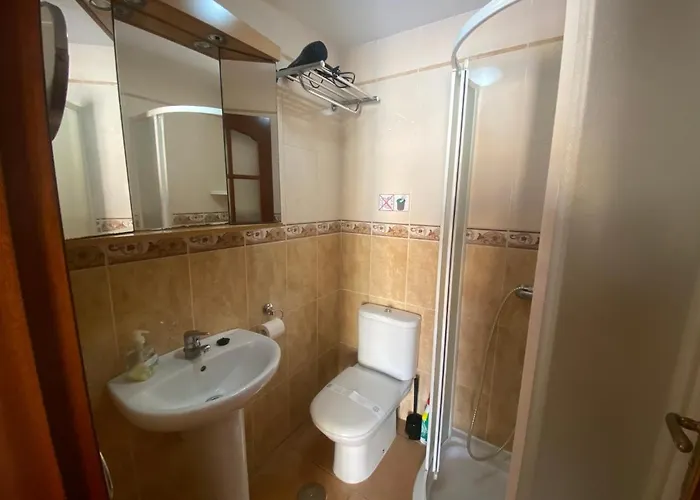 Rum i privatbostad Bedroom Medanomar 1